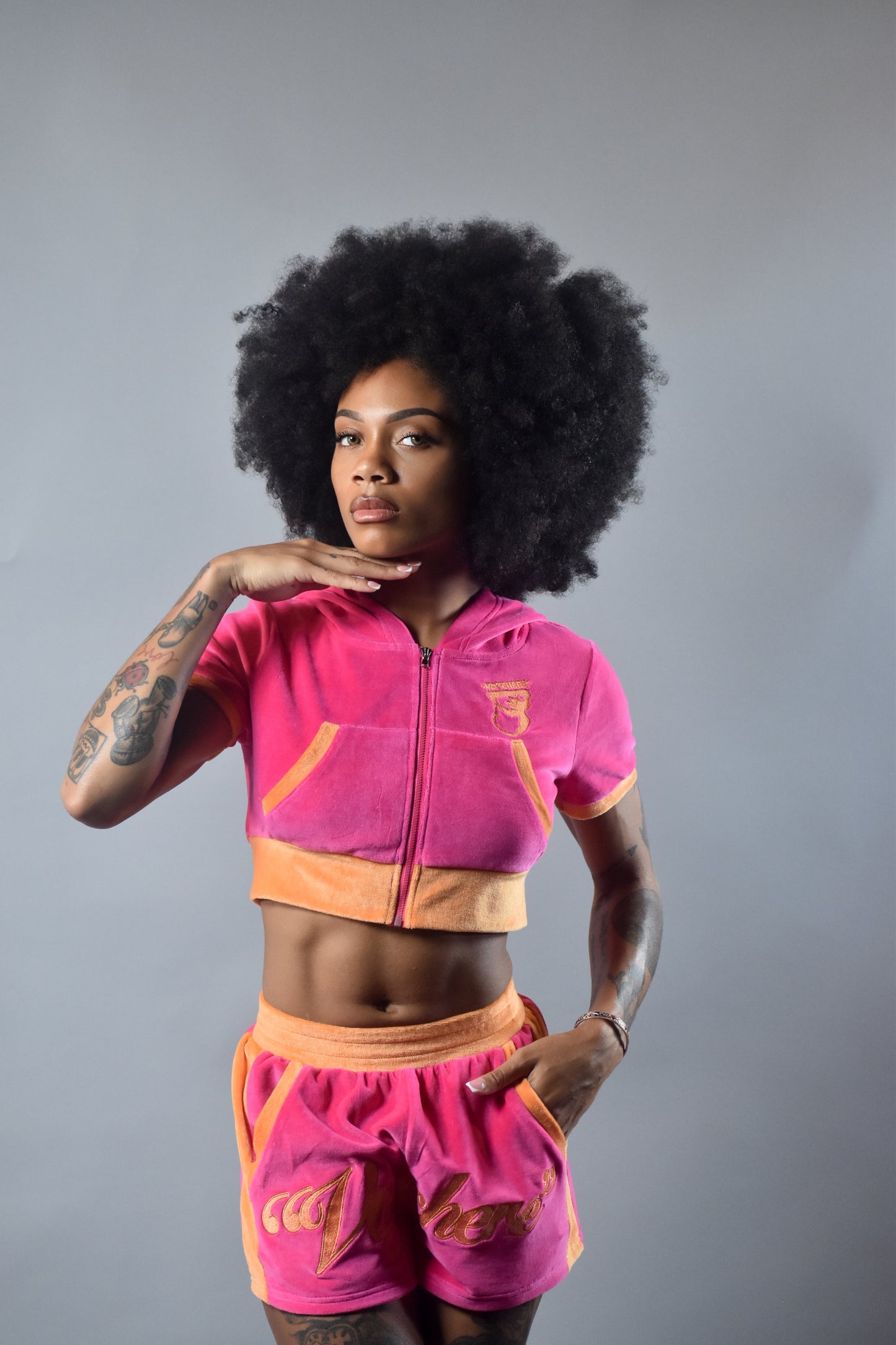 VOYCHERE Season 1 Women's Pink Outfit