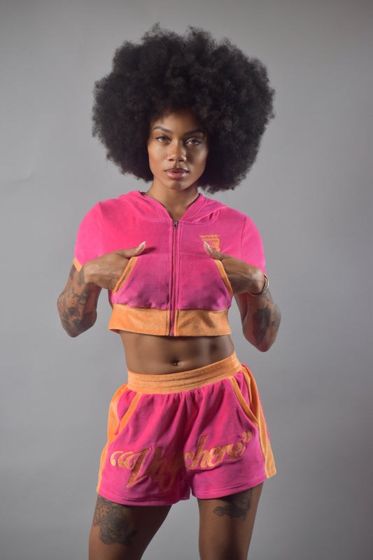 VOYCHERE Season 1 Women's Pink Outfit